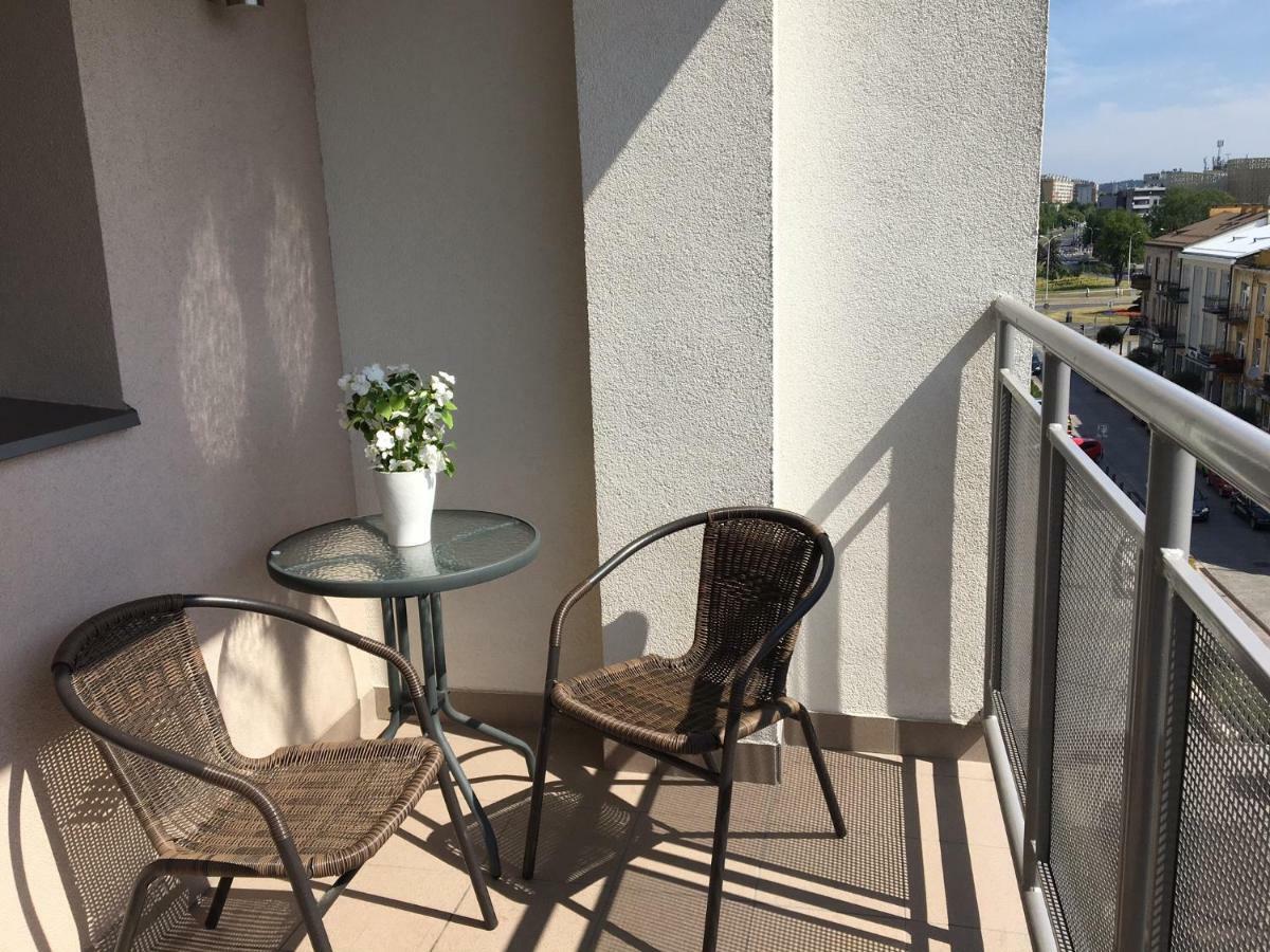 קילצה Family & Business Sauna Apartments Rynek Centrum Downtown - 2 Bedroom With Private Sauna, Balcony, Parking מראה חיצוני תמונה