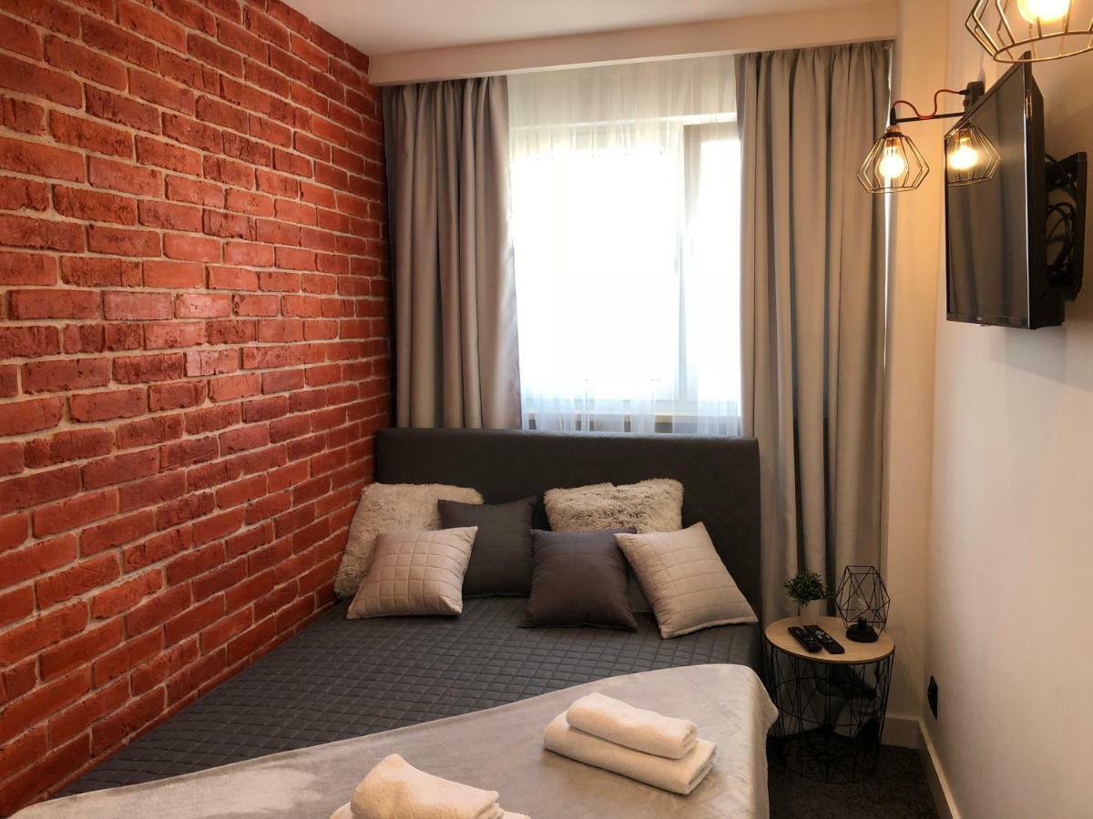 קילצה Family & Business Sauna Apartments Rynek Centrum Downtown - 2 Bedroom With Private Sauna, Balcony, Parking מראה חיצוני תמונה
