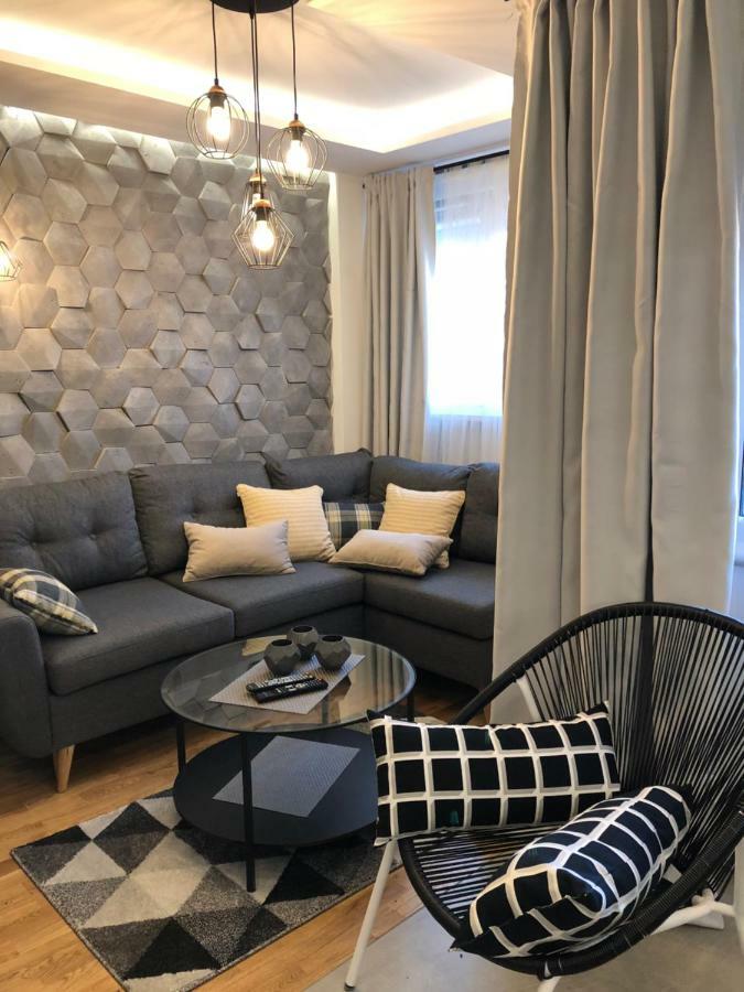 קילצה Family & Business Sauna Apartments Rynek Centrum Downtown - 2 Bedroom With Private Sauna, Balcony, Parking מראה חיצוני תמונה