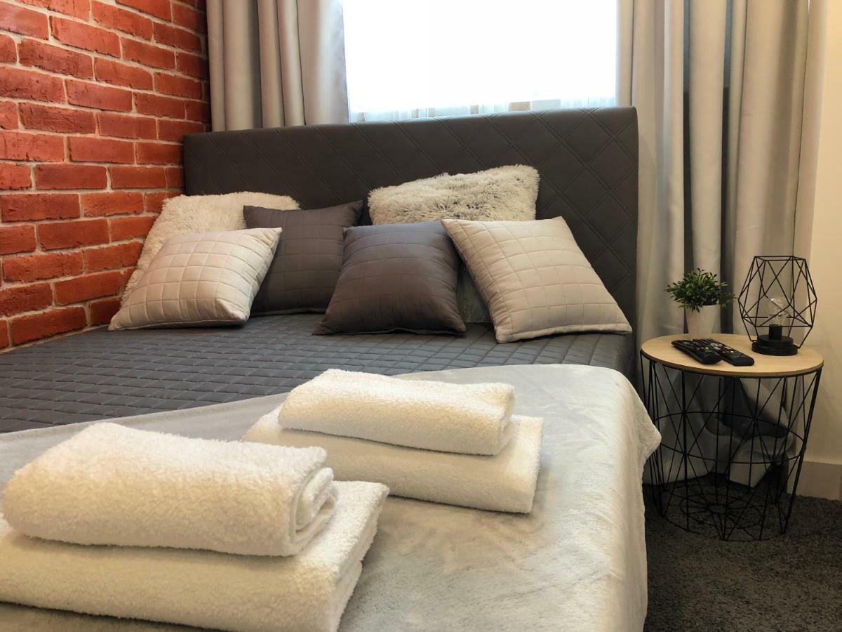קילצה Family & Business Sauna Apartments Rynek Centrum Downtown - 2 Bedroom With Private Sauna, Balcony, Parking מראה חיצוני תמונה