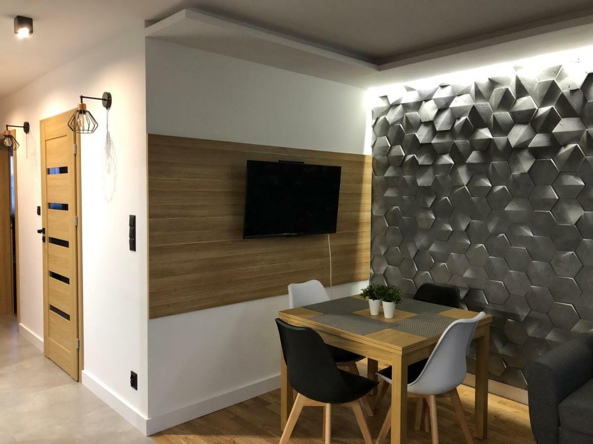 קילצה Family & Business Sauna Apartments Rynek Centrum Downtown - 2 Bedroom With Private Sauna, Balcony, Parking מראה חיצוני תמונה