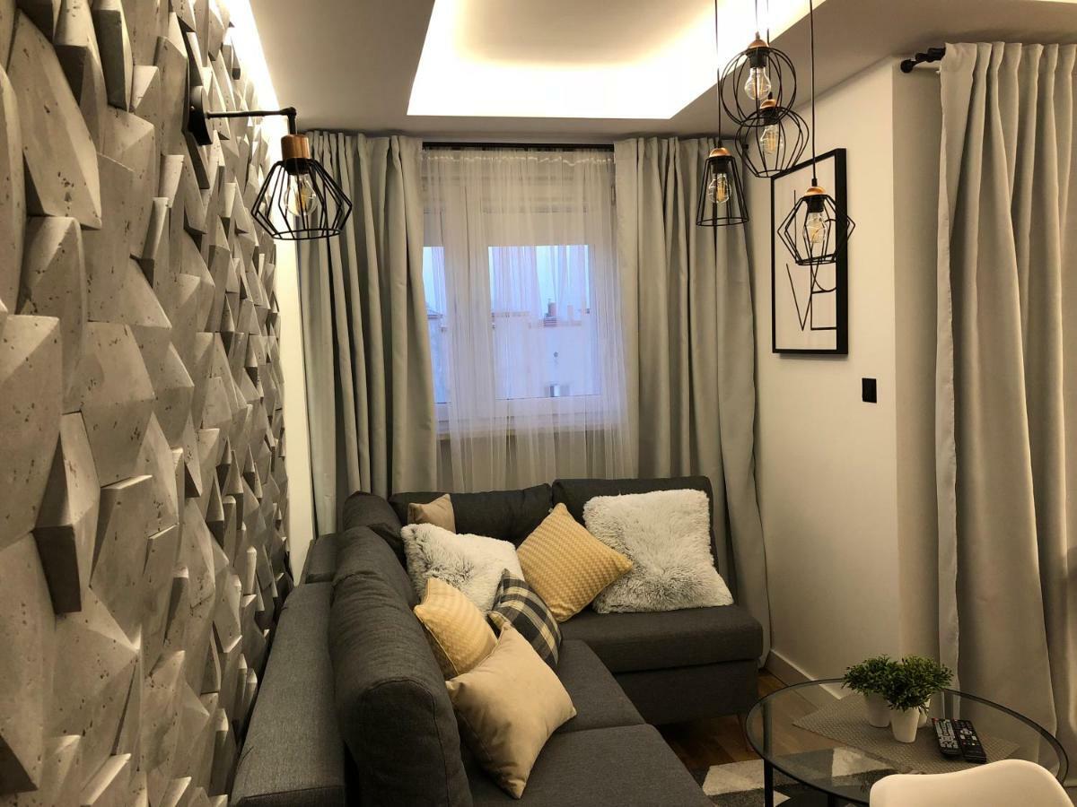 קילצה Family & Business Sauna Apartments Rynek Centrum Downtown - 2 Bedroom With Private Sauna, Balcony, Parking מראה חיצוני תמונה