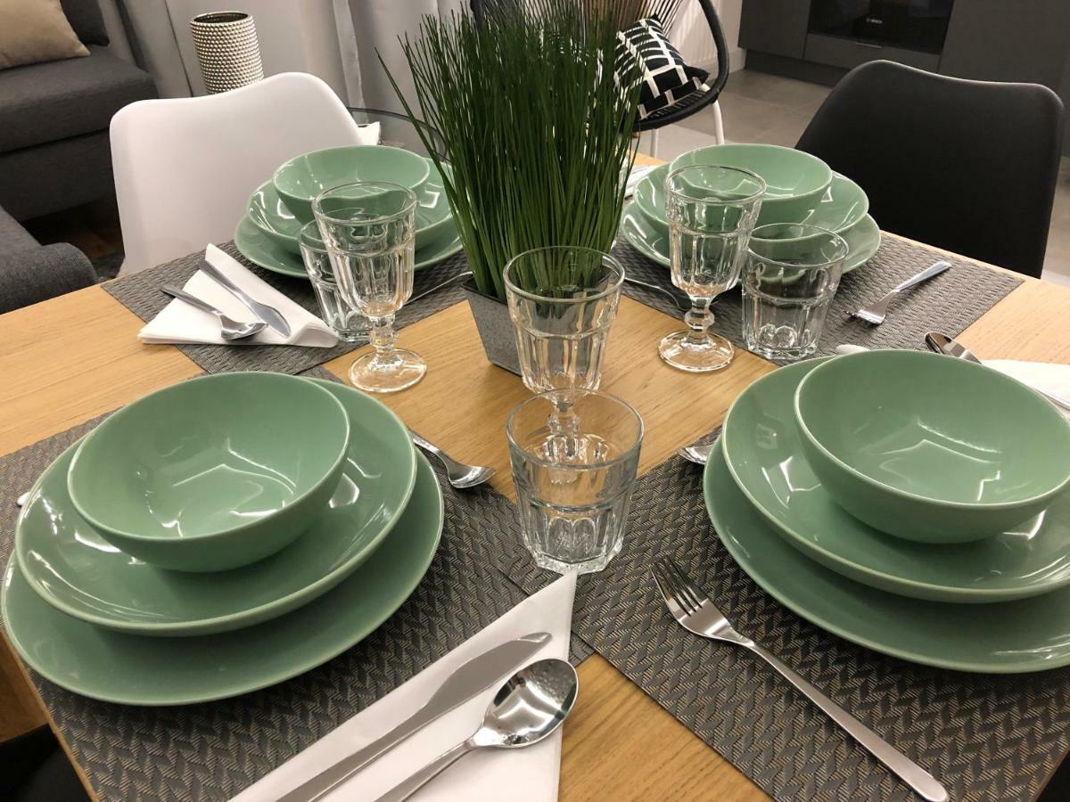 קילצה Family & Business Sauna Apartments Rynek Centrum Downtown - 2 Bedroom With Private Sauna, Balcony, Parking מראה חיצוני תמונה